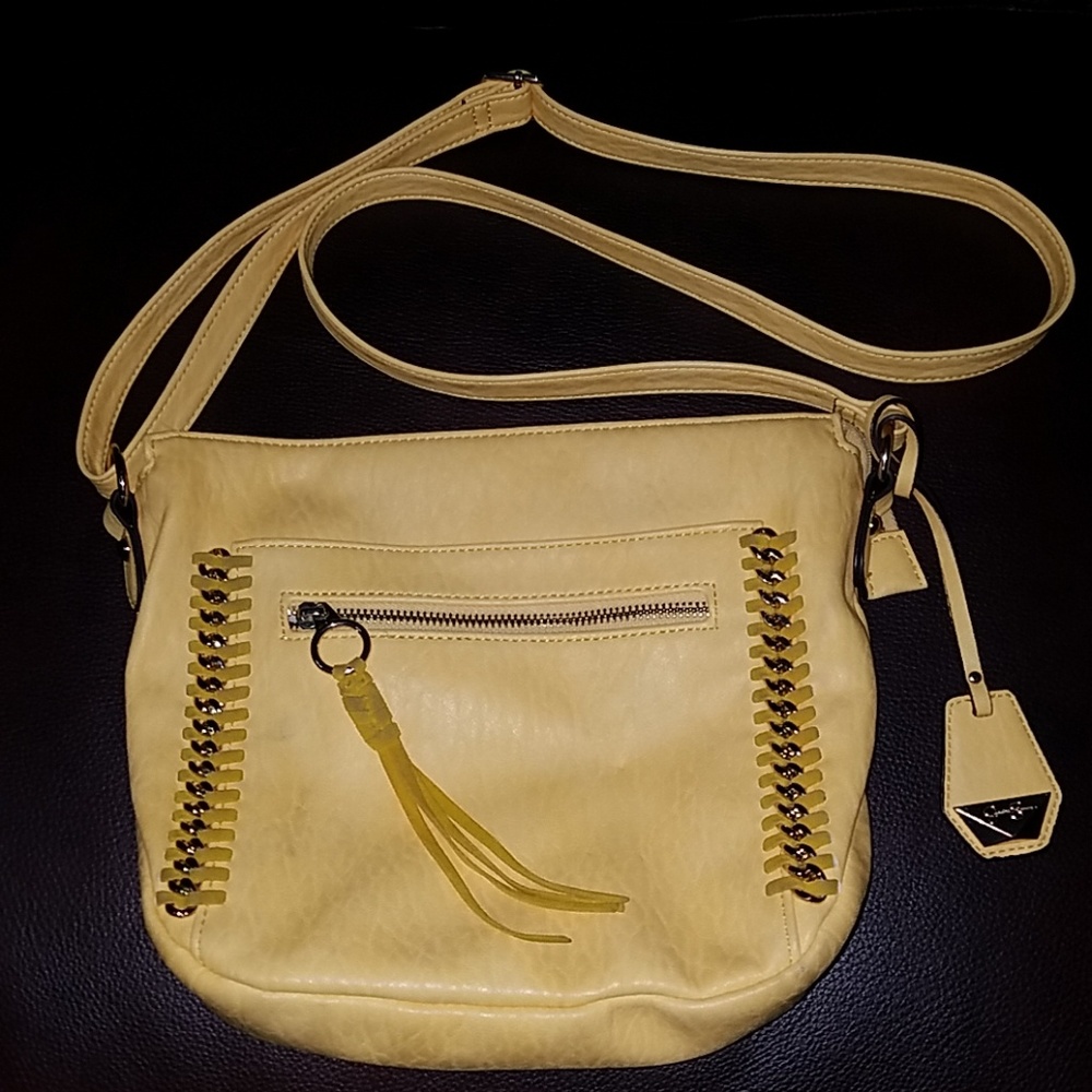 Jessica Simpson purse